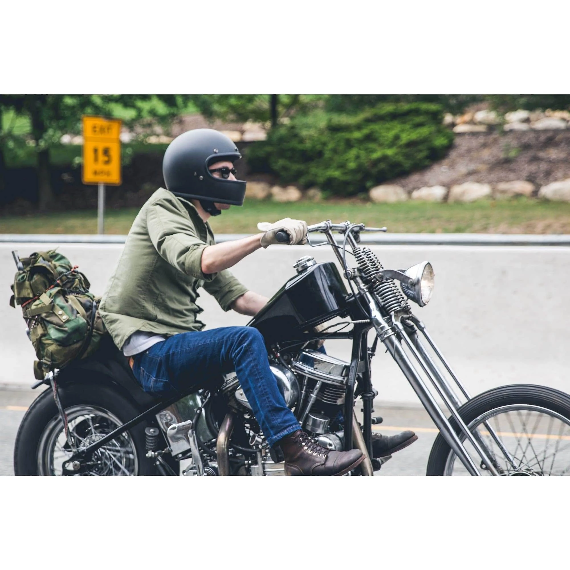 Biltwell Gringo DOT/ECE Approved Full Face Helmet - Flat Black 4 Biltwell Gringo DOT/ECE Approved Full Face Helmet - Flat Black - Image 4
