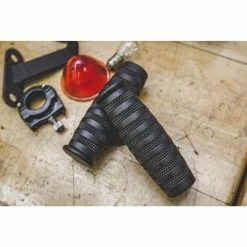 Lowbrow Customs Knurled Grips - Black - 7/8 Inch 14 Lowbrow Customs Knurled Grips - Black - 7/8 Inch -Biltwell Shop 004538 004542 1inch 7 8inch knurled grips black 1901 1