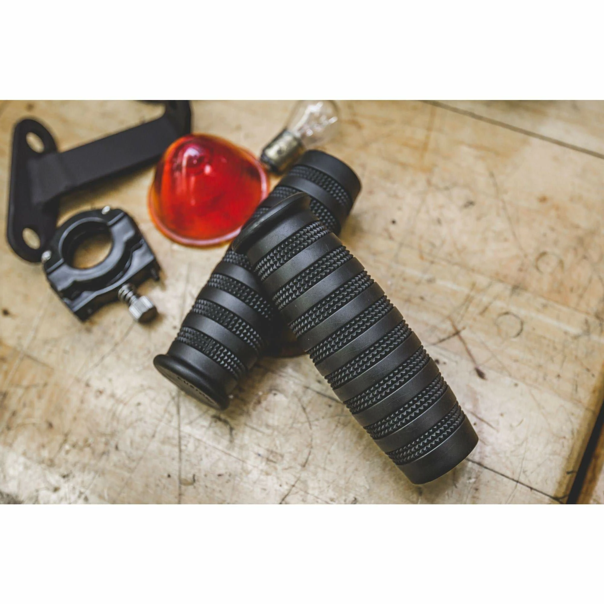 Lowbrow Customs Knurled Grips - Black - 7/8 Inch 7 Lowbrow Customs Knurled Grips - Black - 7/8 Inch - Image 7