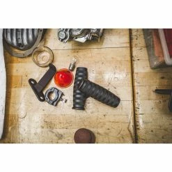 Lowbrow Customs Knurled Grips - Black - 7/8 Inch 15 Lowbrow Customs Knurled Grips - Black - 7/8 Inch -Biltwell Shop 004538 004542 1inch 7 8inch knurled grips black 1902 1