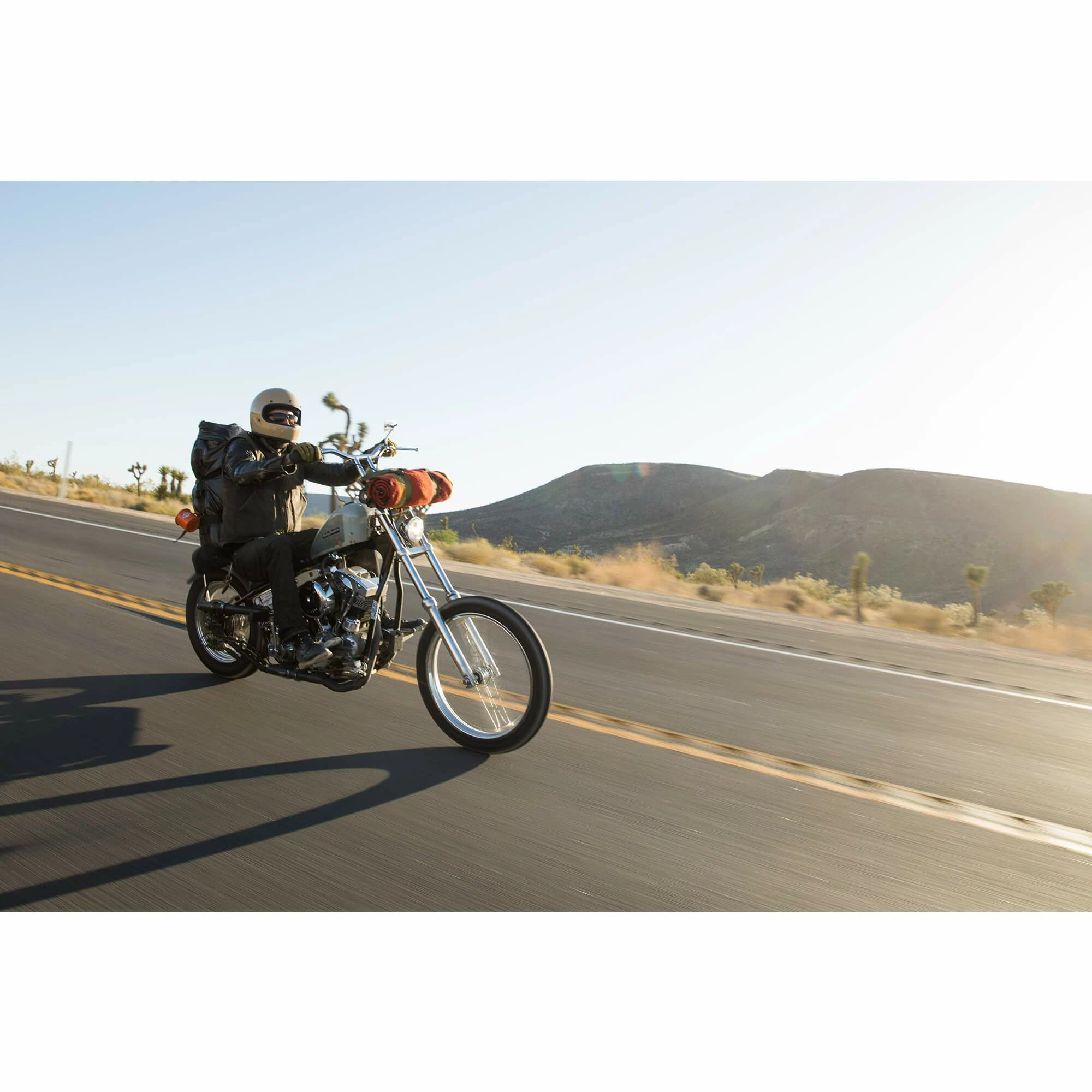 Biltwell Gringo DOT/ECE Approved Full Face Helmet - Gloss Coyote Tan 7 Biltwell Gringo DOT/ECE Approved Full Face Helmet - Gloss Coyote Tan - Image 7