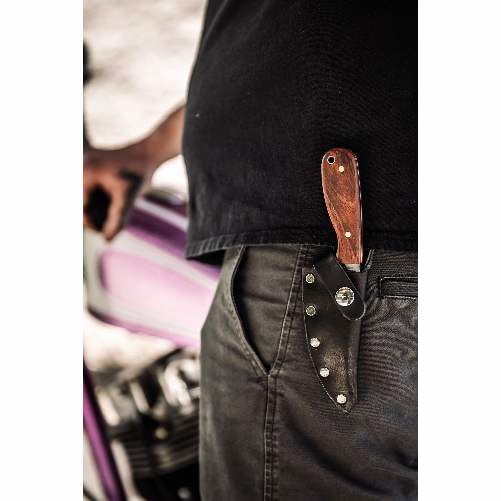 Whiteknuckler Brand Cocobolo - Model 3 Knife - Right Hand - Black Sheath 12 Whiteknuckler Brand Cocobolo - Model 3 Knife - Right Hand - Black Sheath - Image 12