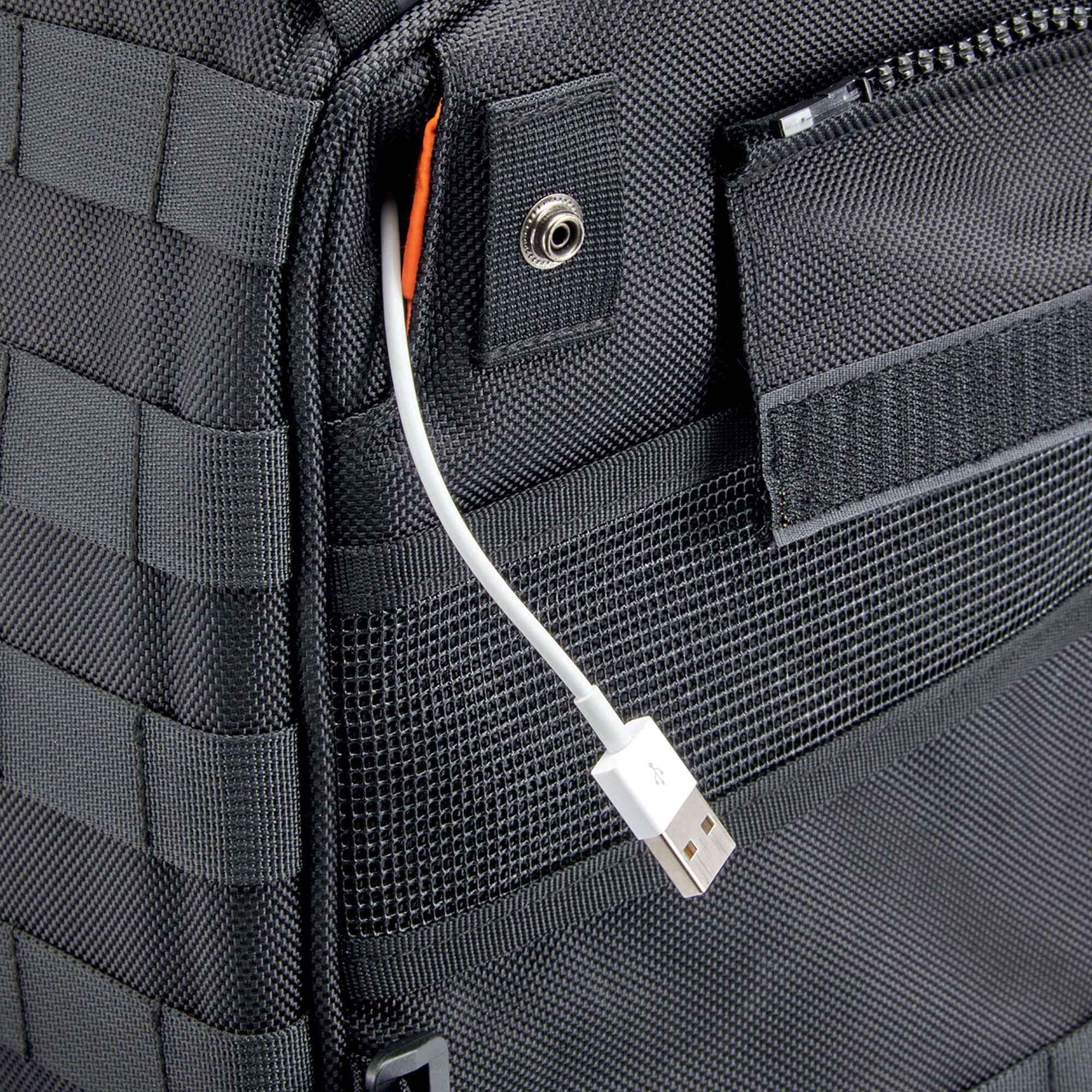 Biltwell EXFIL-36 Saddlebags - Black 16 Biltwell EXFIL-36 Saddlebags - Black - Image 16