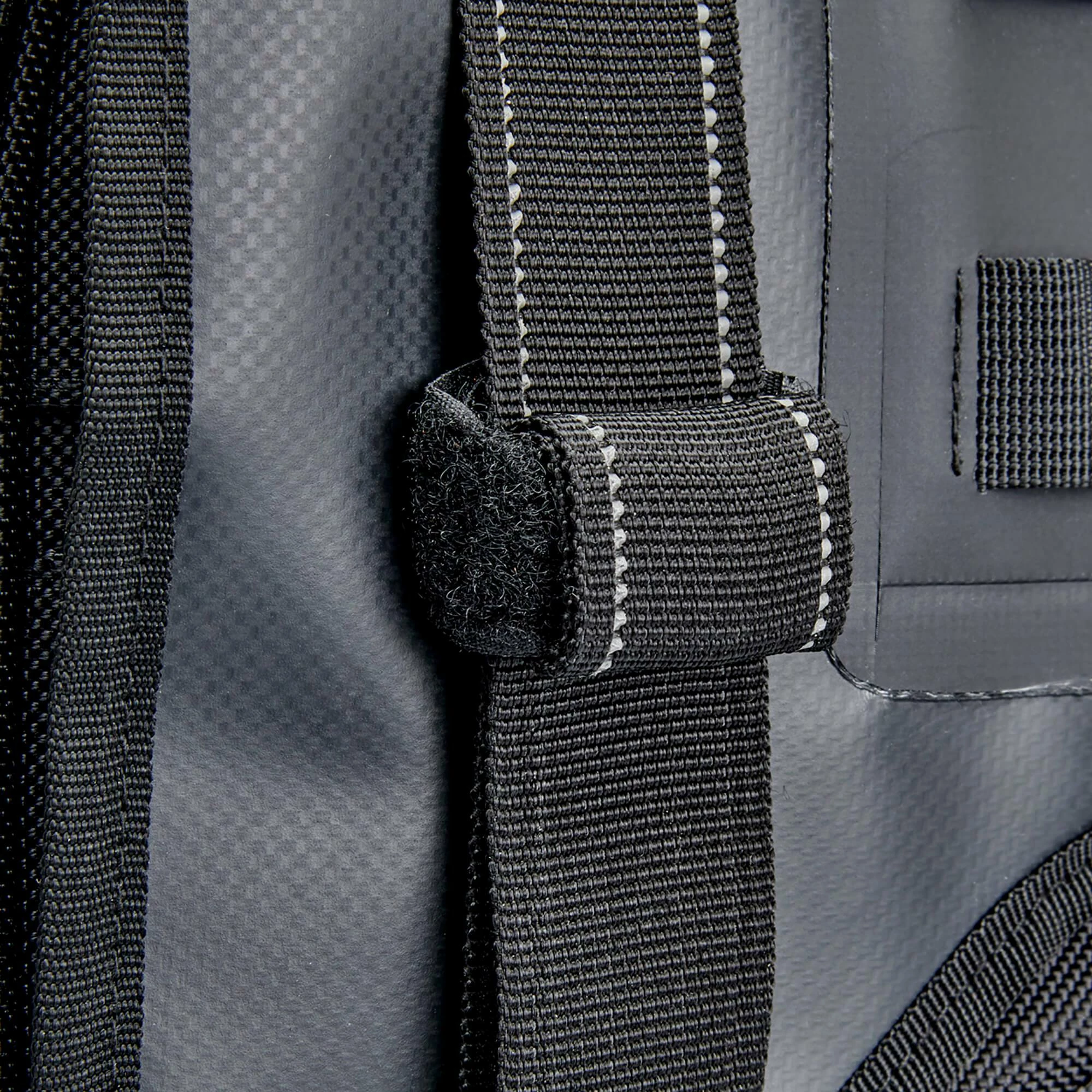 Biltwell EXFIL-36 Saddlebags - Black 27 Biltwell EXFIL-36 Saddlebags - Black - Image 27