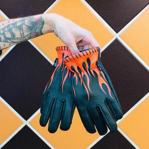 Axel Co. Flame Cowhide Gloves 4 Axel Co. Flame Cowhide Gloves - Image 4